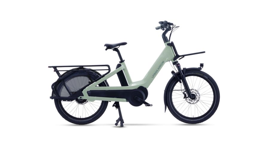 Urban Arrow Breeze longtail cargo e-bike in green, side view (drive side)