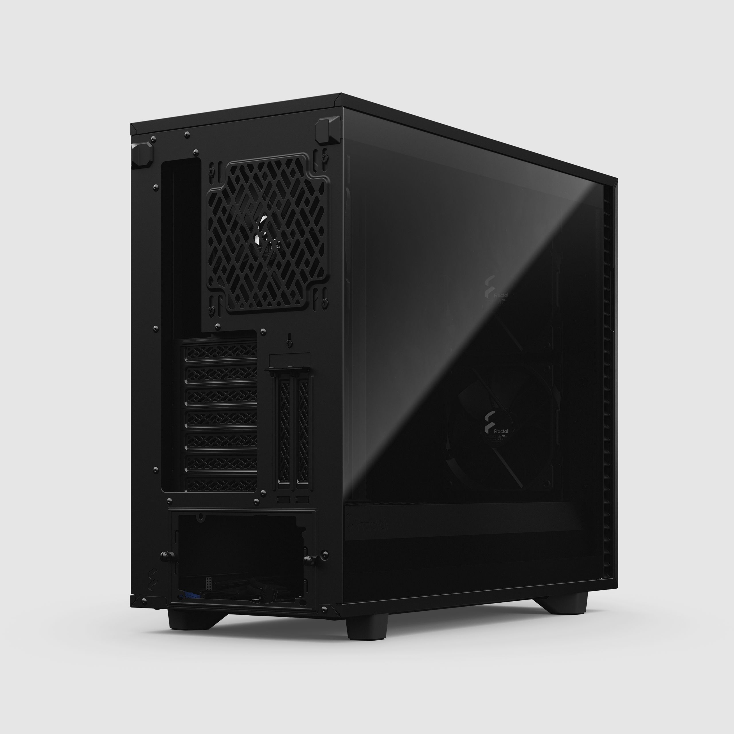 Define 7 Black - Dark TG | Fractal Design