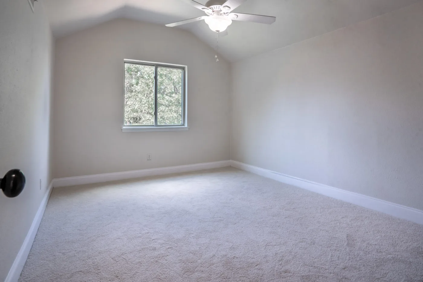 Carpet flooring installation 5 by Adore Flooring