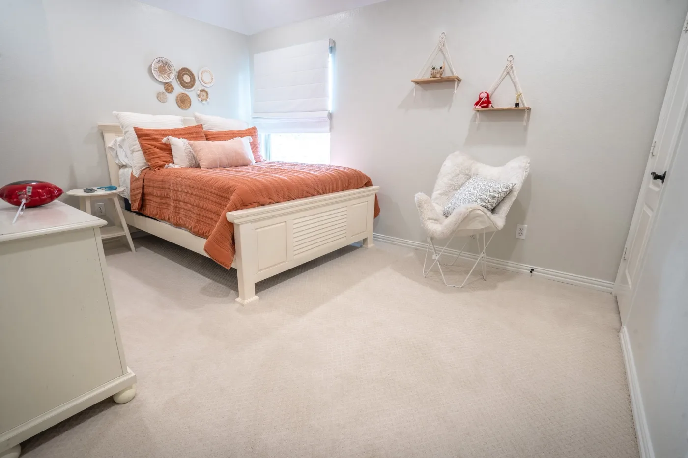 Carpet flooring installation 2 by Adore Flooring