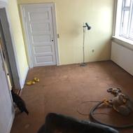 Make over af stuen i det gamle stuehus gallery image