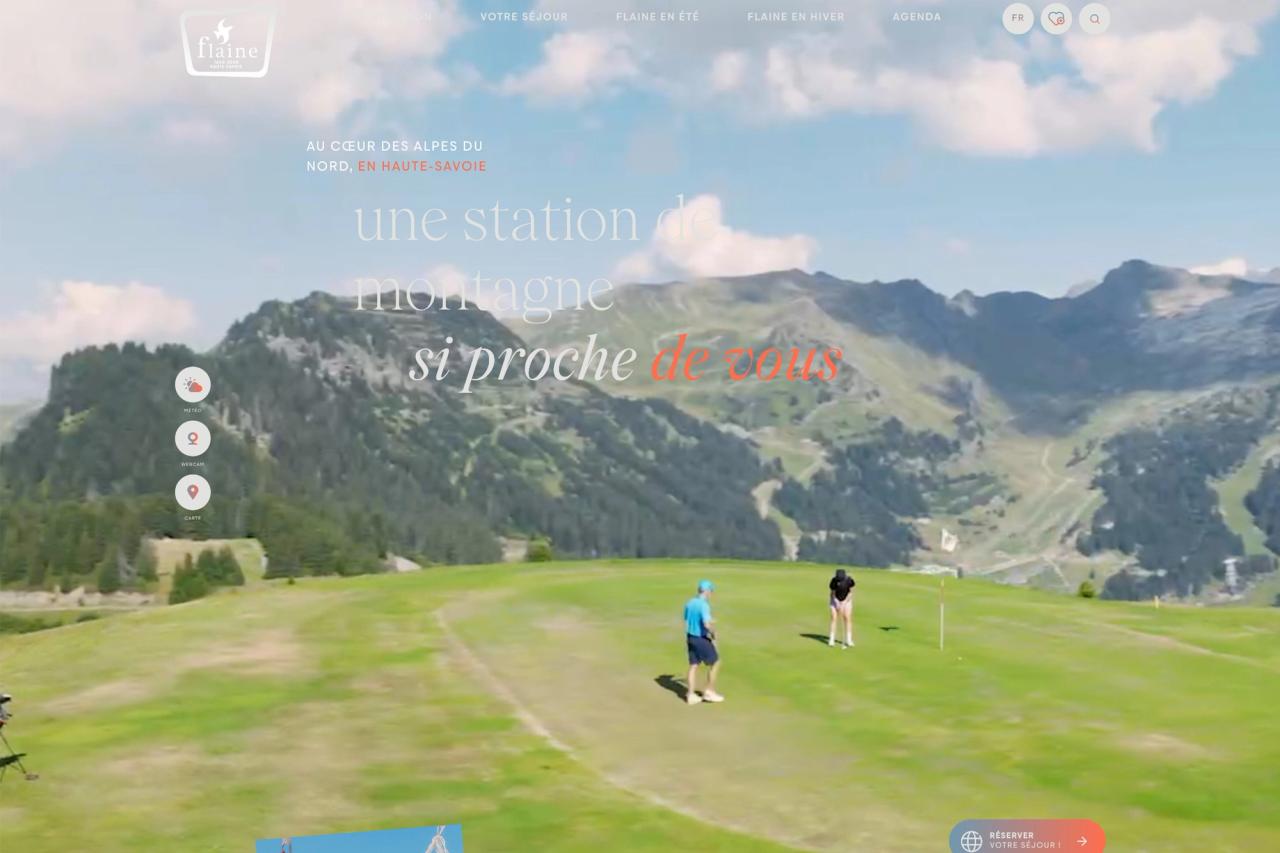 « La montagne si proche » · accroche signature