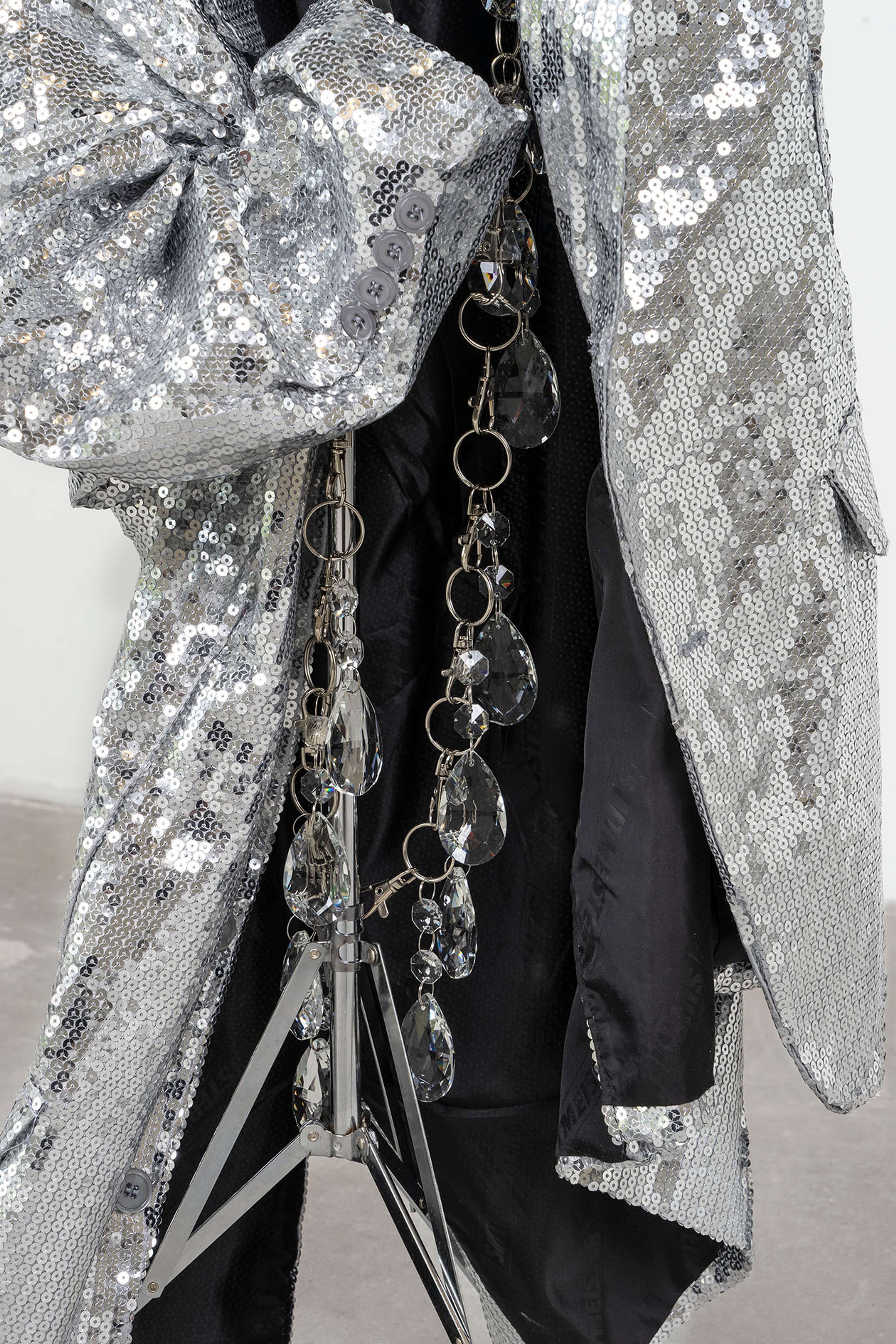 Kayode Ojo, Without trousers (Suitmeister), 2021, Suitmeister - Sequins Blazer Silver - Disco Glitter Party Blazer for Men - Christmas Mardi Gras Halloween Costume Party Silver Blazer - Size L, carabiner hooks with key fob 25 mm (silver), Hamilton Stands KB400 Classic American Folding Sheet Music Stand (Chrome), StarSide Crystal Chandelier Teardrop Prisms 50mm