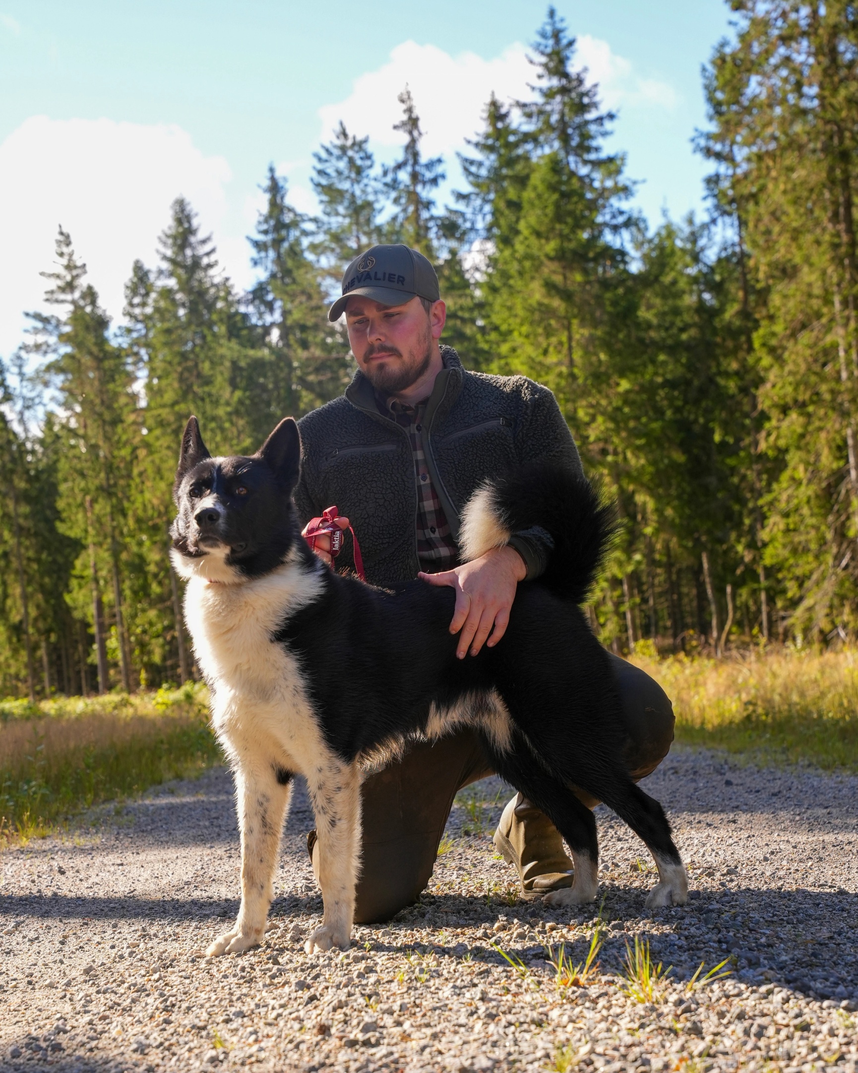 Absolute hunting, Sebastian Grundahl hunter, dog handler and ambassador for Chevalier