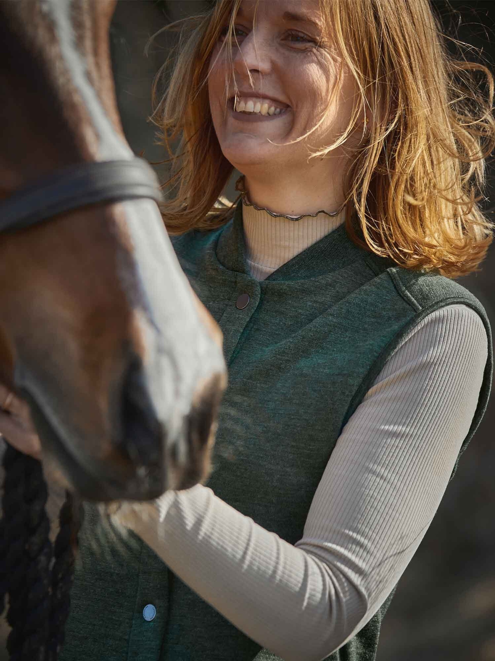 Kelly long-sleeve top in Beige