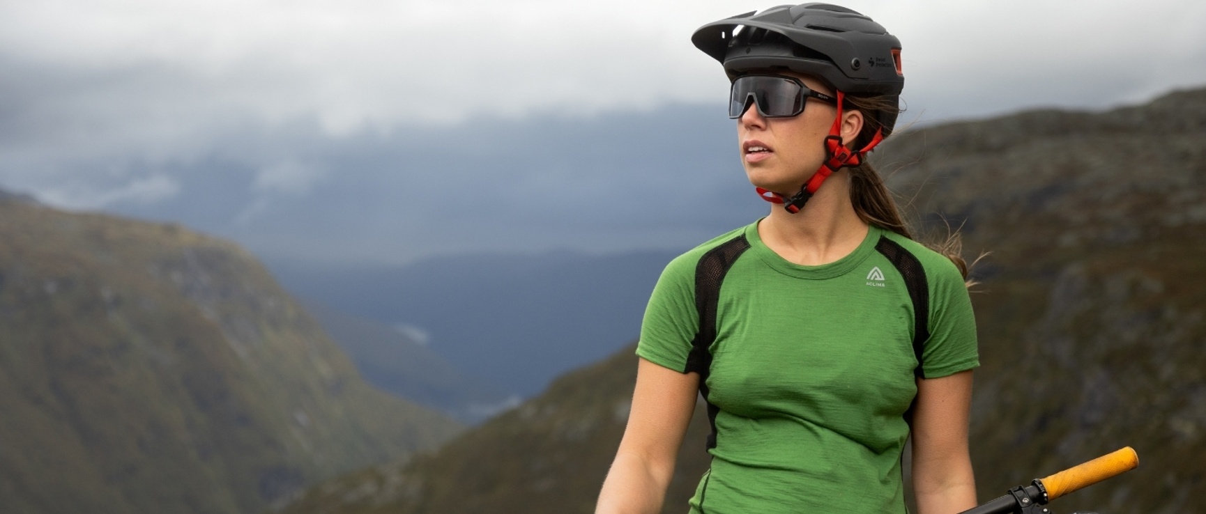 Aclima LightWool sport t-shirt i 100% merinoull dam grön