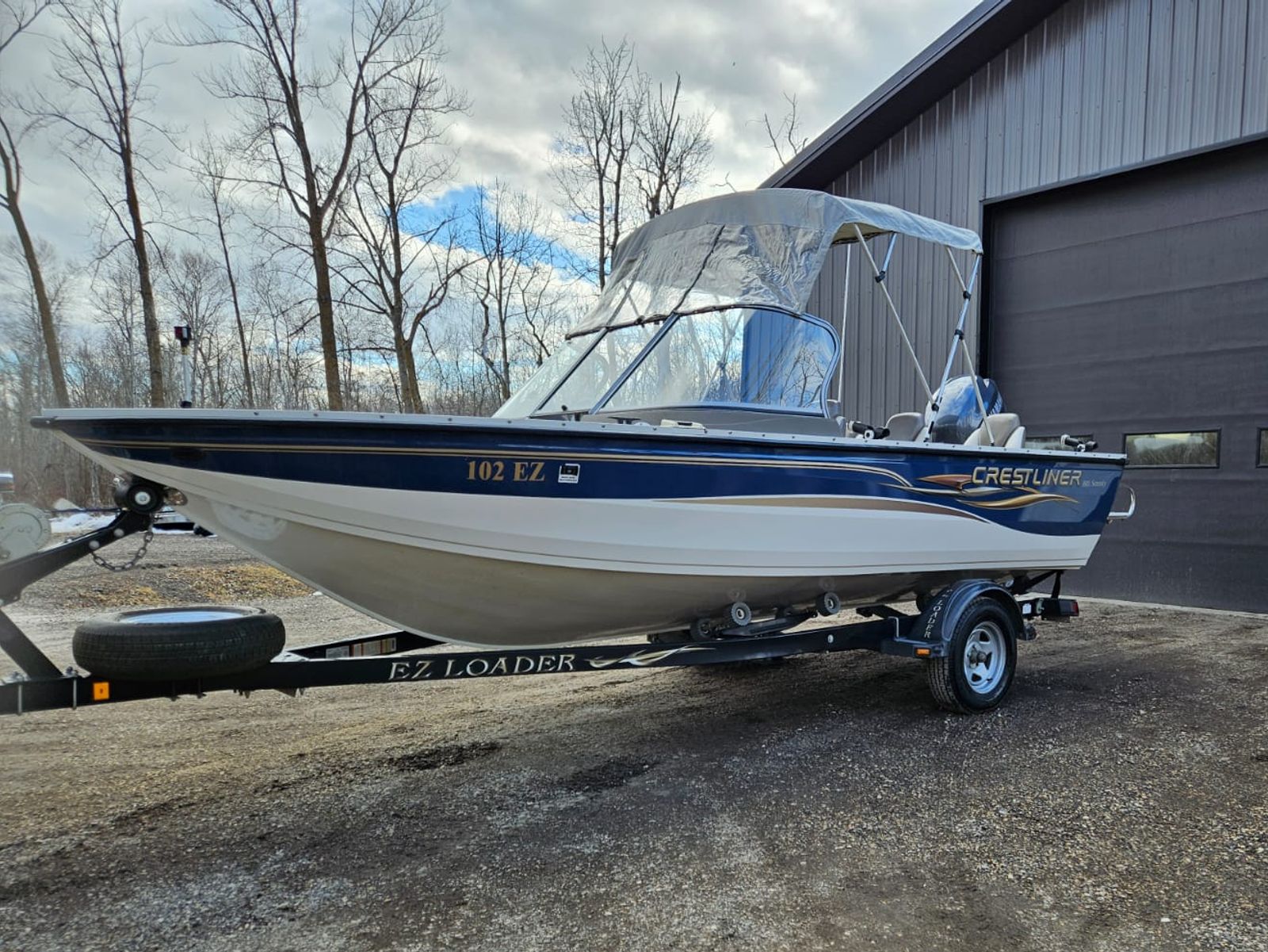 2005 Crestliner Serenity 1800