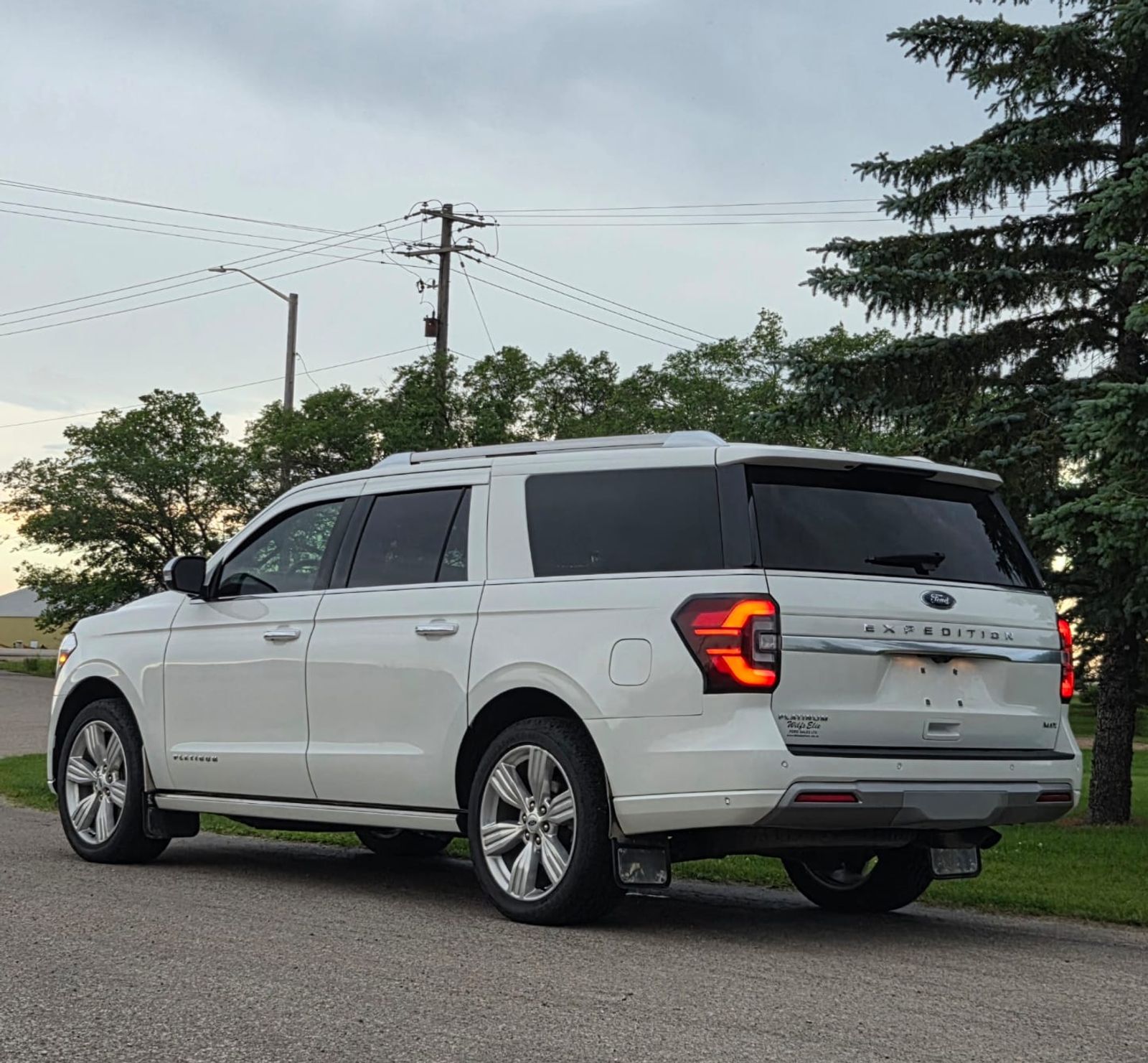 2022 Ford Expedition Max Platinum