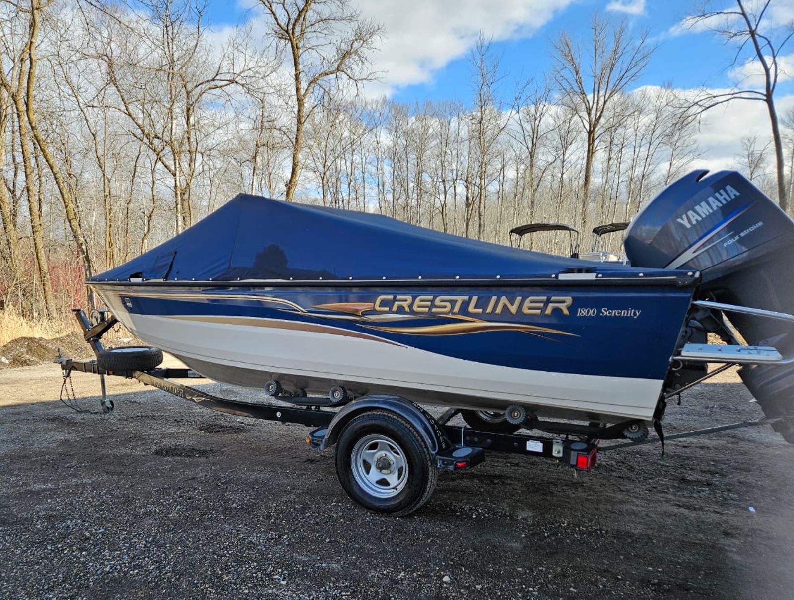 2005 Crestliner Serenity 1800
