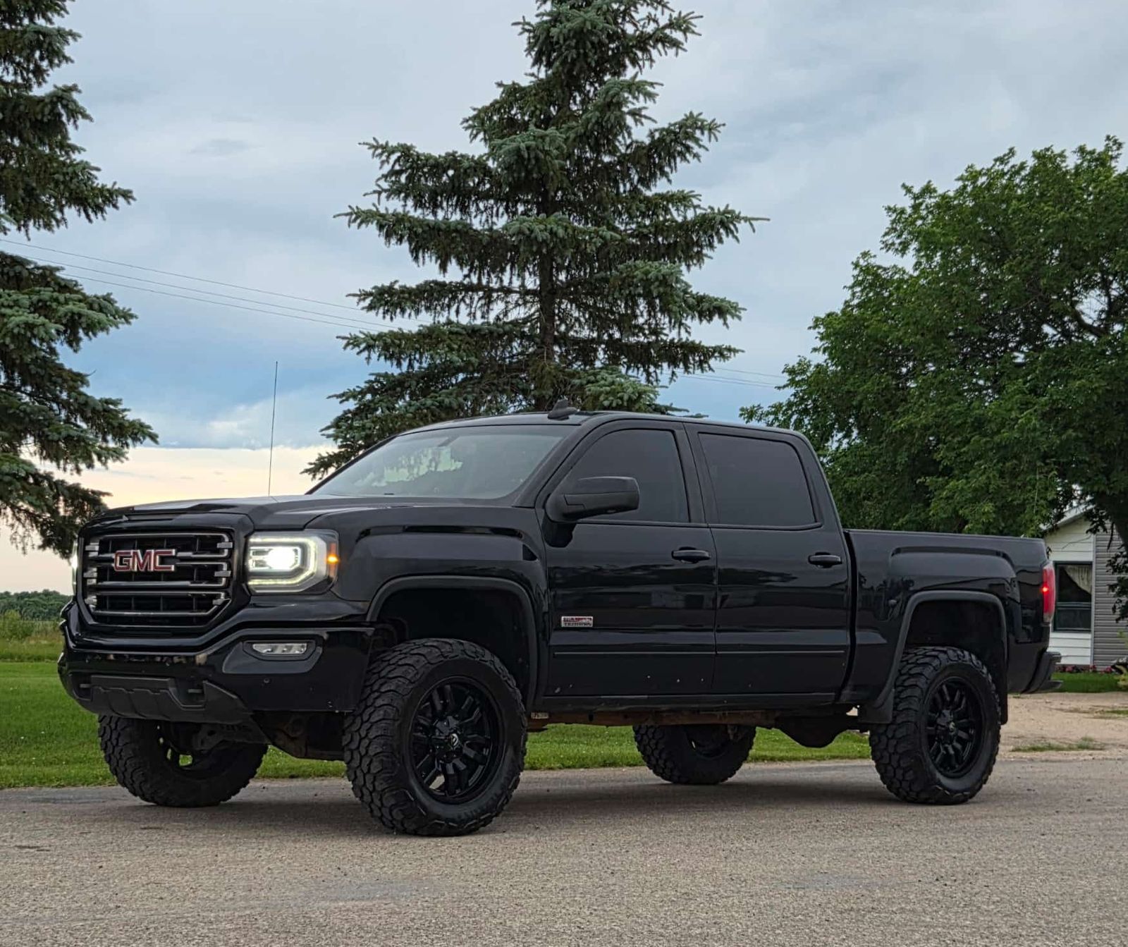 GMC Sierra