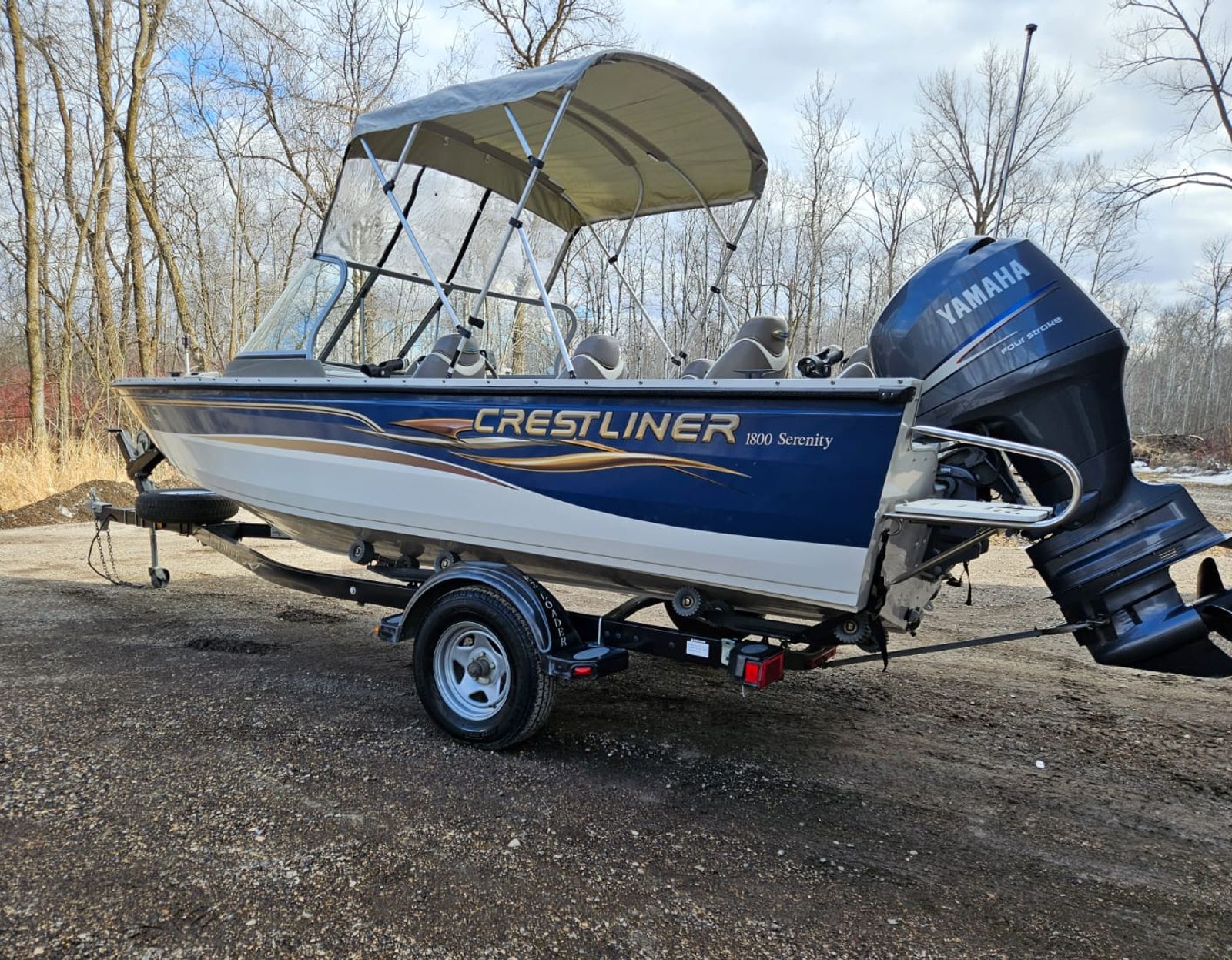 2005 Crestliner Serenity 1800