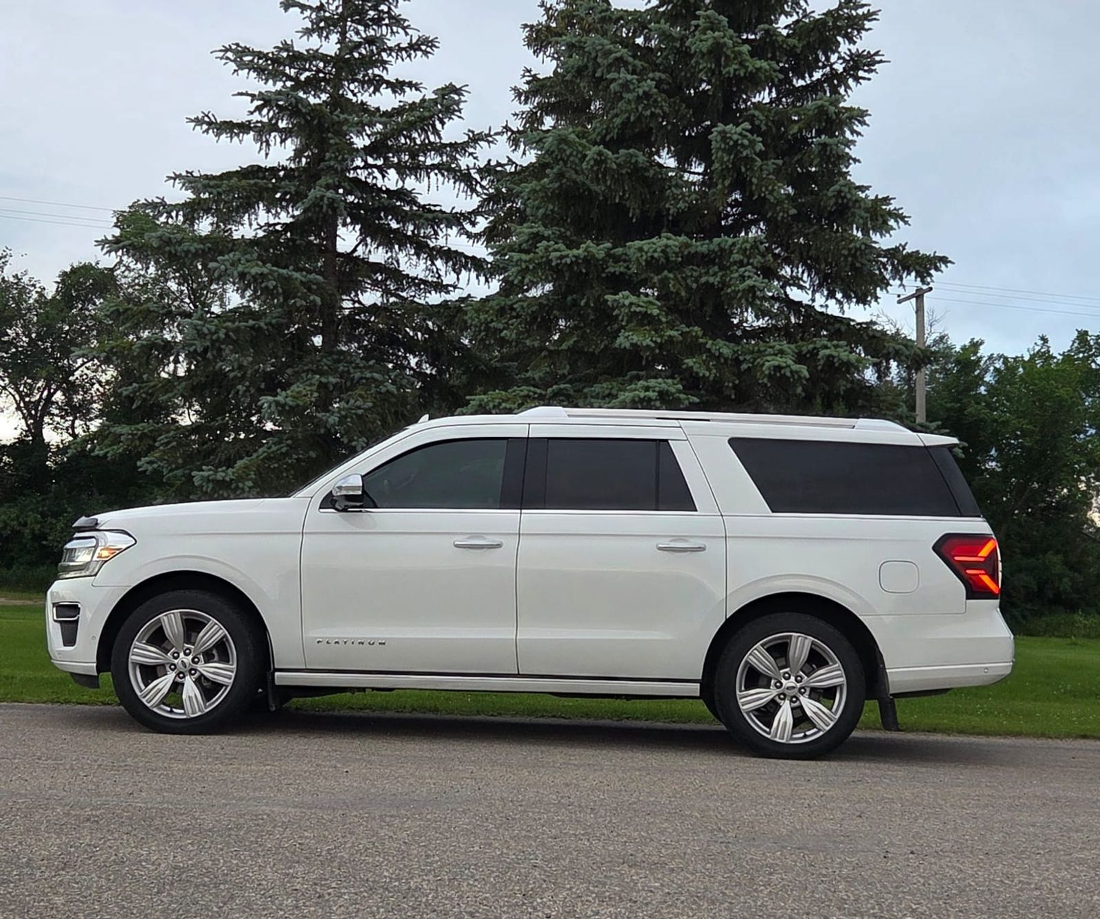 2022 Ford Expedition Max Platinum