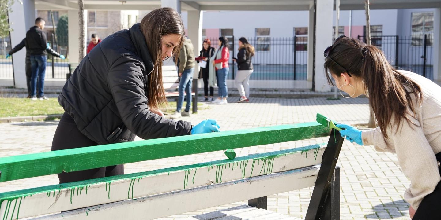 Community Service Hours (I)| Rearange of the school yard