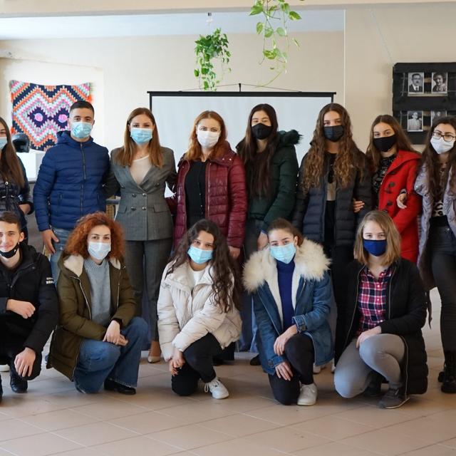 Lecture 1, winter school “Introduction to Politics & European Integration” - Youth & Politics