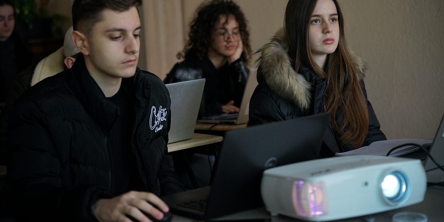 Web & Graphic Design Course - Session | H.A.N.A Centre