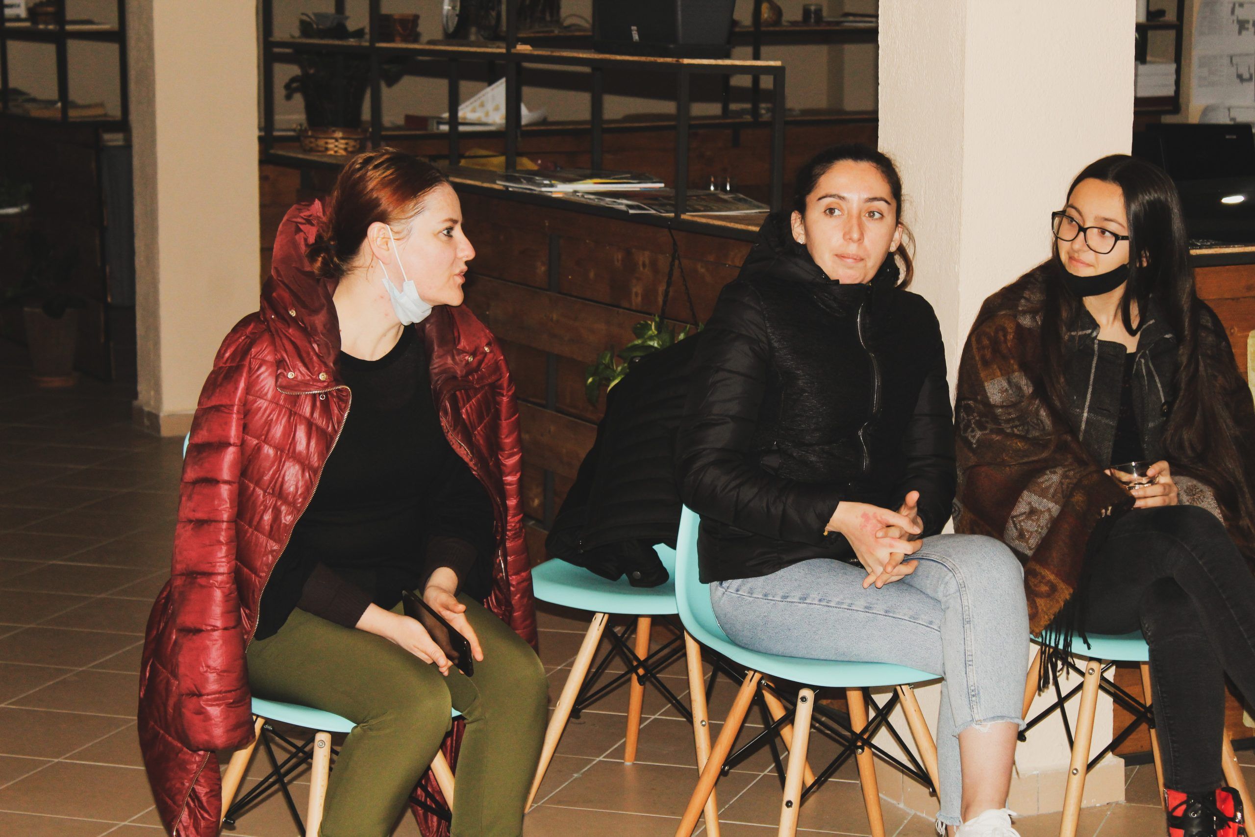 Discussion about the documentary "Feminist in Cell Y", and patriarchy