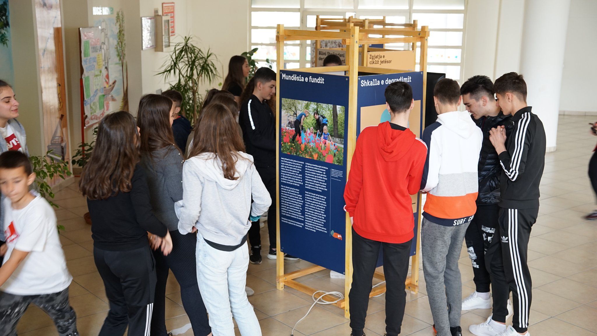 Re:waste on Tour – "Besëlidhja" School