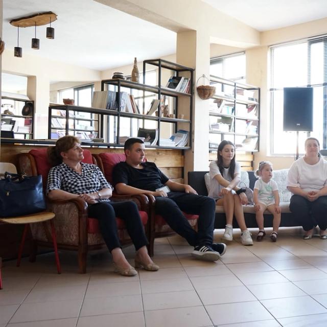 A visit from Puke Youth Movement |Sharing work experiences