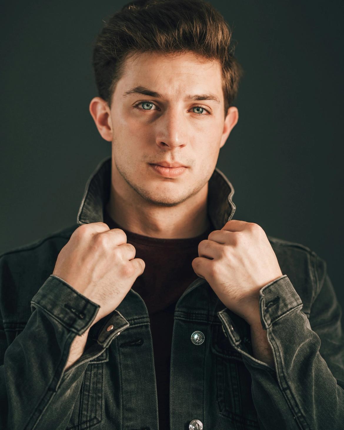 Kejvin Kola photo