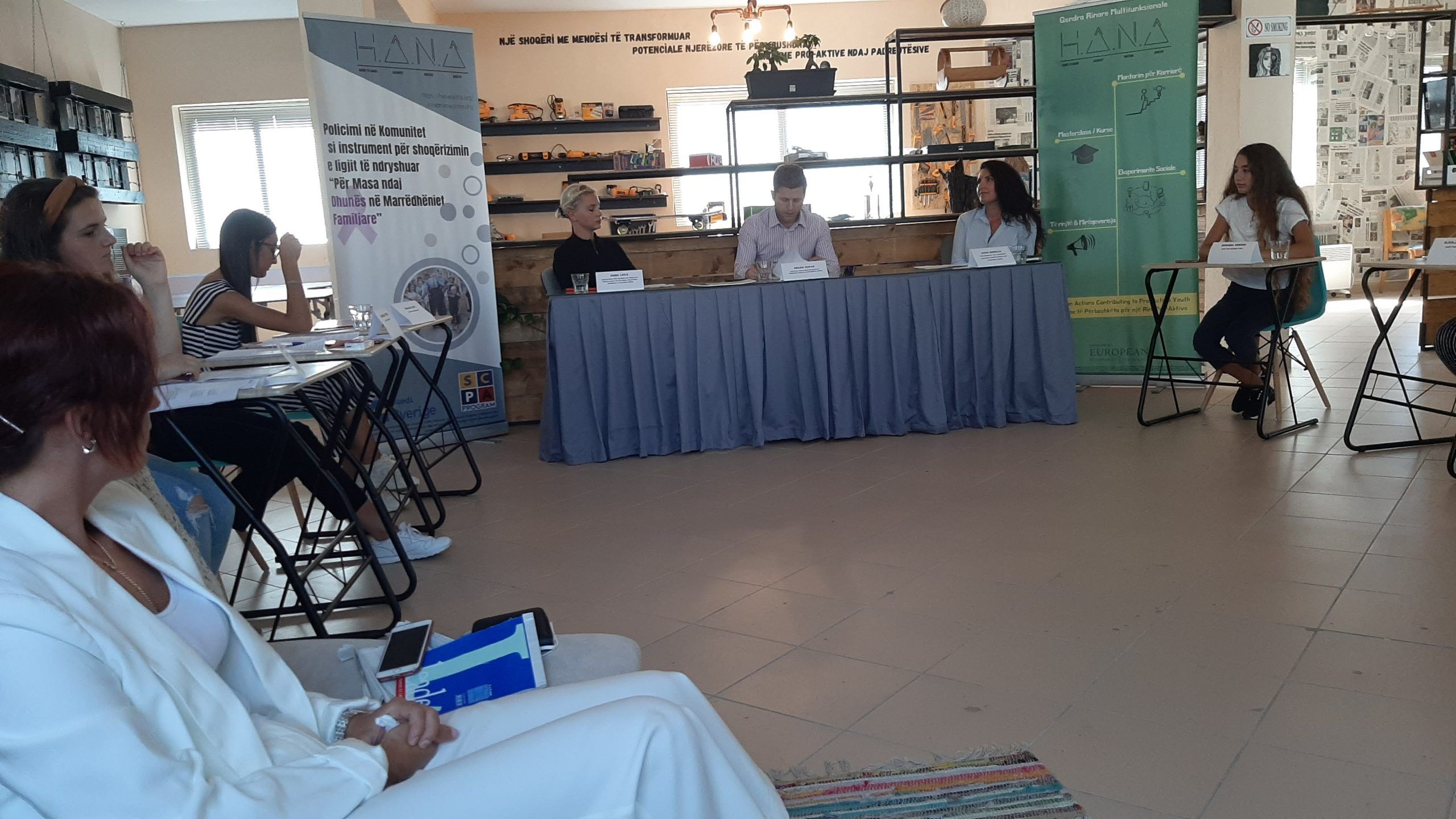 Debate "Punishment or rehabilitation for perpetrators"