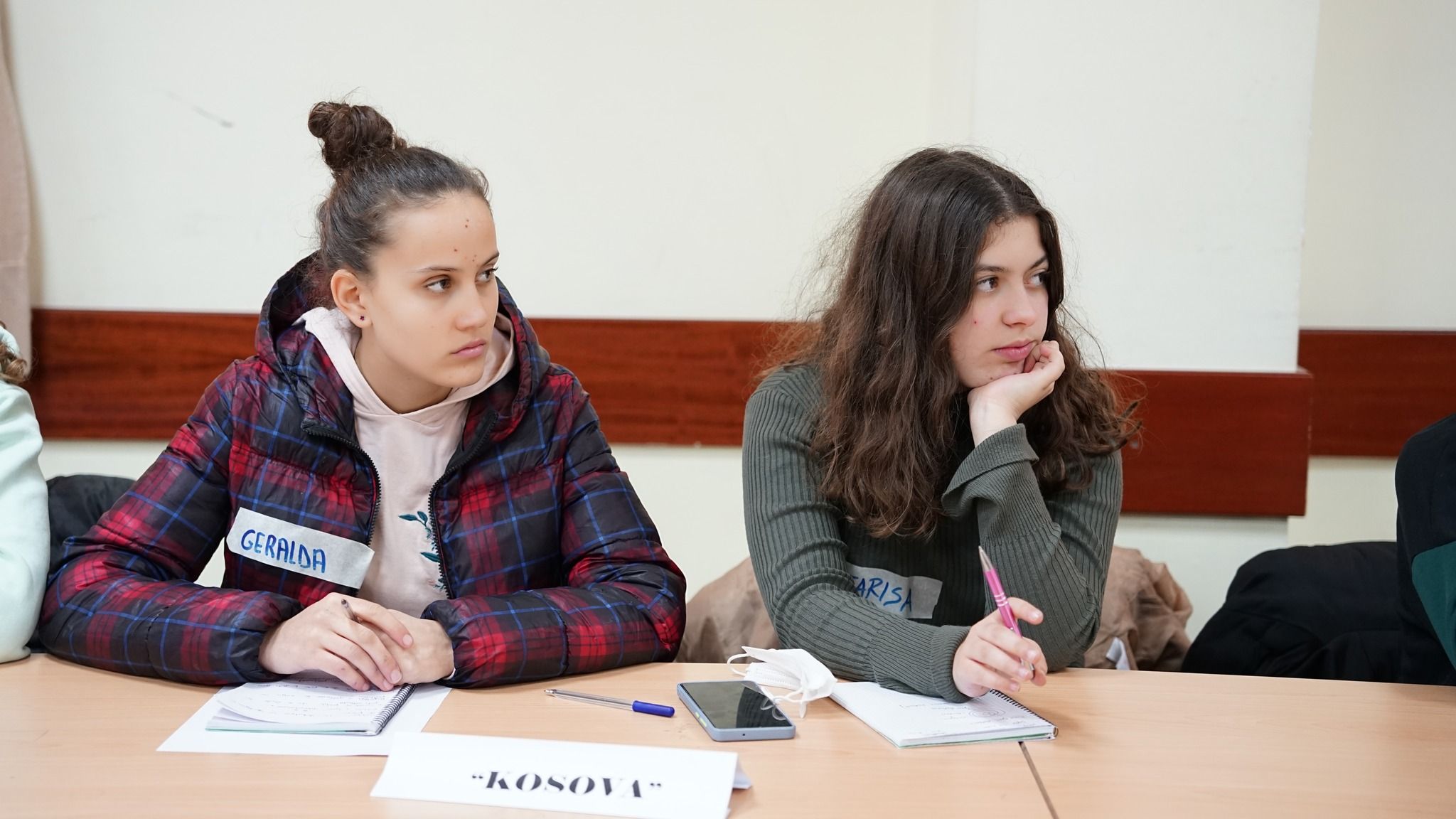 Lesson 6 |“Debating like a European”| Differentiation between political parties and politics. Accountability. | Lecturer – Mentor Kikia