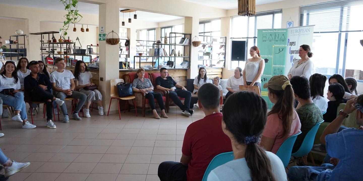 A visit from Puke Youth Movement |Sharing work experiences