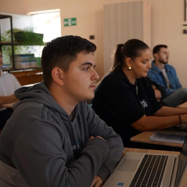 Web & Graphic Design Course - Session | H.A.N.A Centre