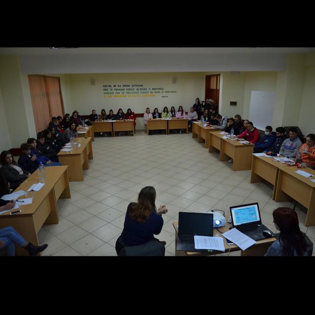 Informative Session “Debating Like a European”