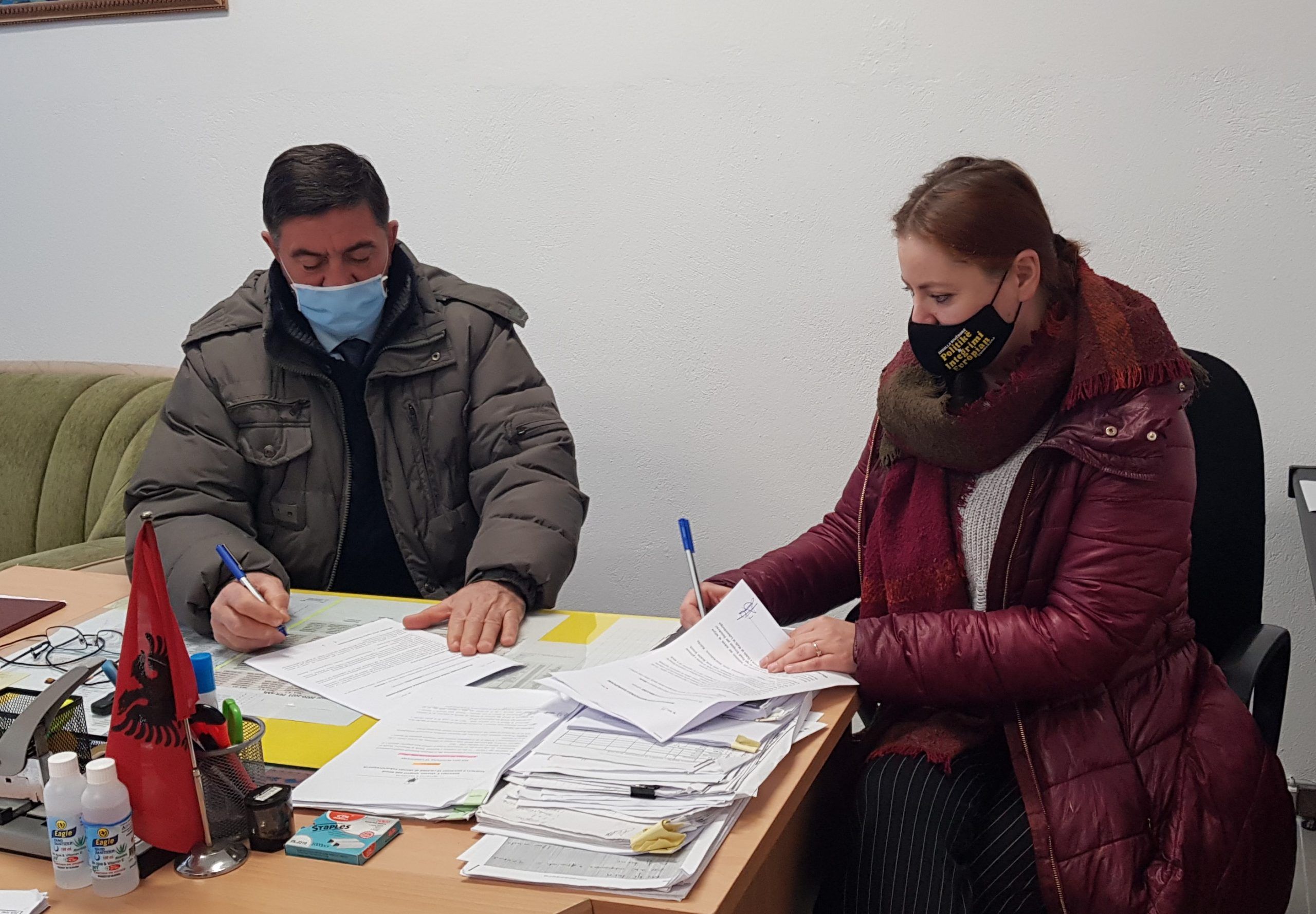 Signing an agreement with SHM Island-Lezha and introductory meeting of the project "Youth, Recycling, Respect - Ecosystem of Environmental Love" with school youth