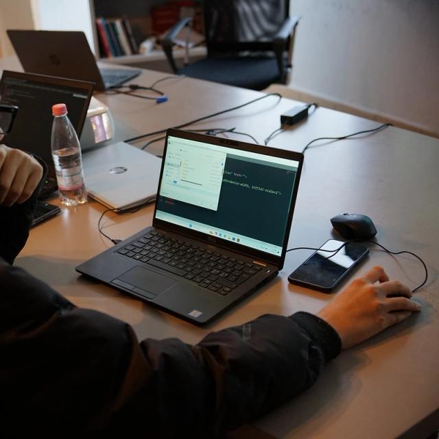 Web & Graphic Design Course - Session | H.A.N.A Centre