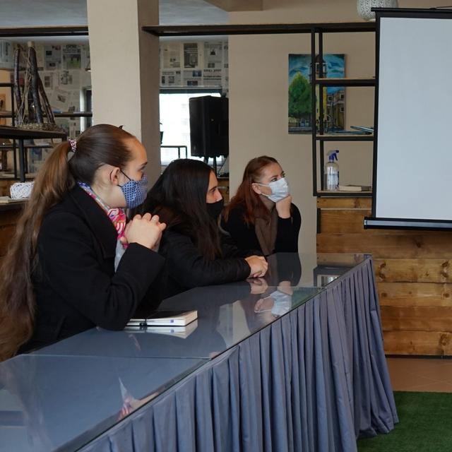Session 15, “Storytelling & Multimedia”