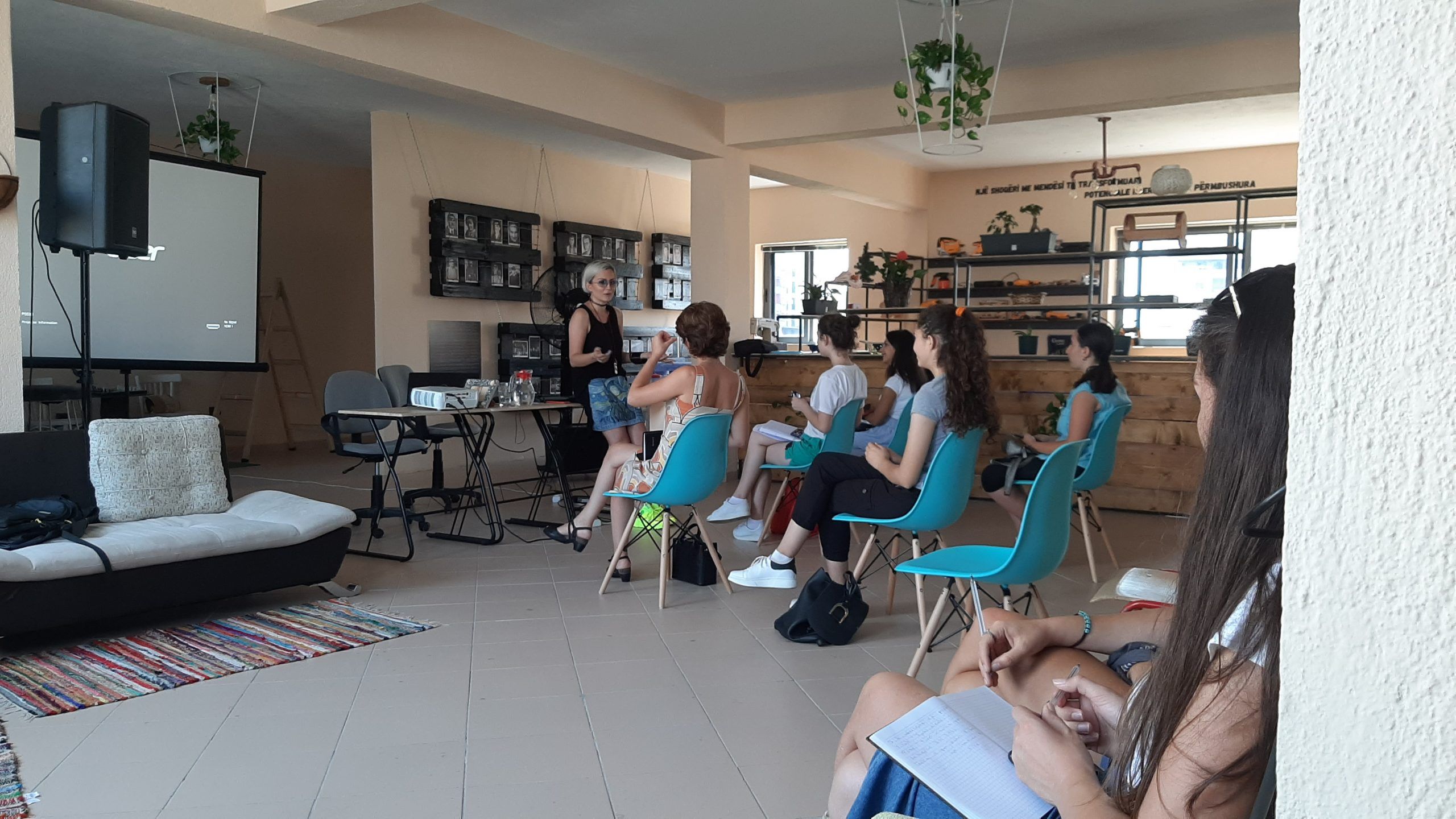 Session 4, "Storyteller & Multimedia"