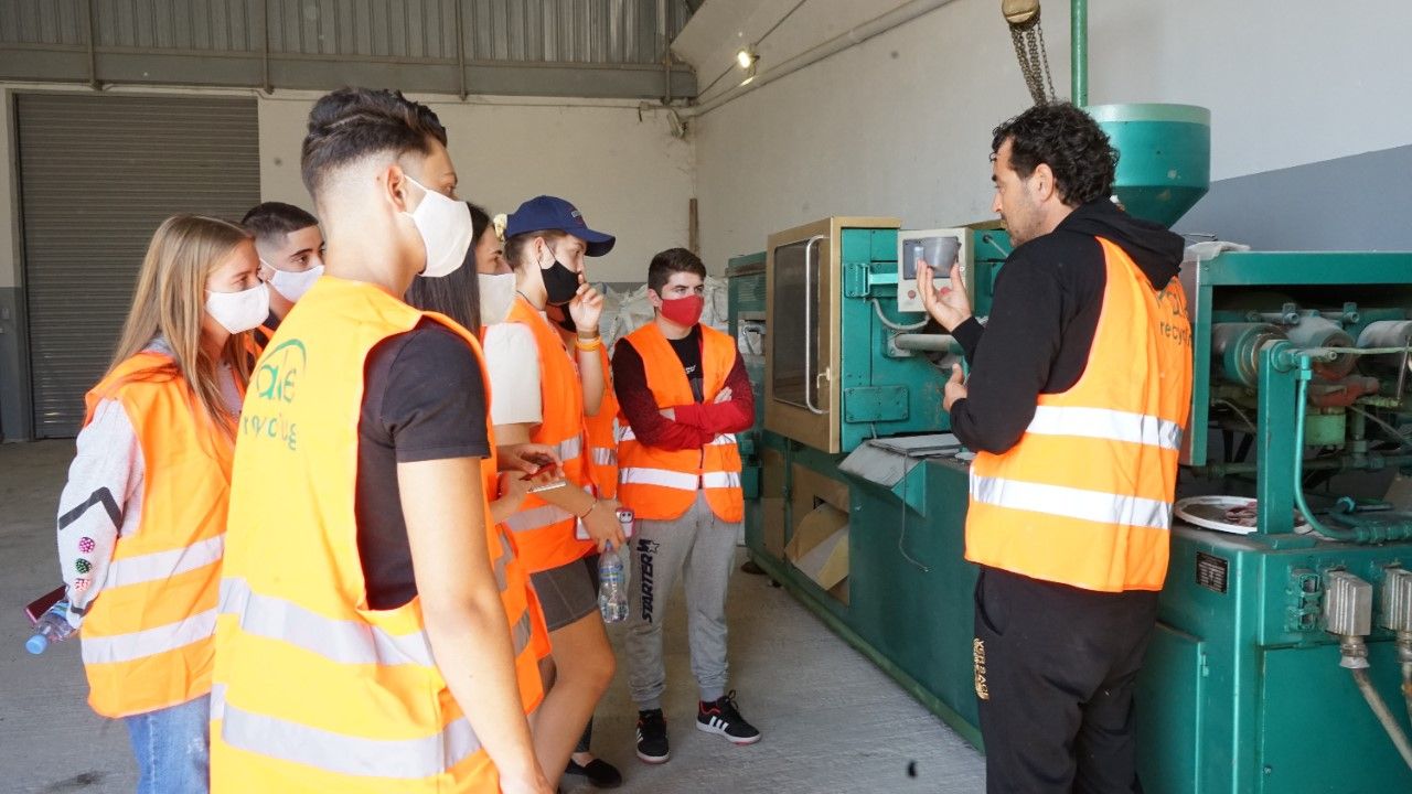 Waste recycling in Lezha is possible in theory & in practice!