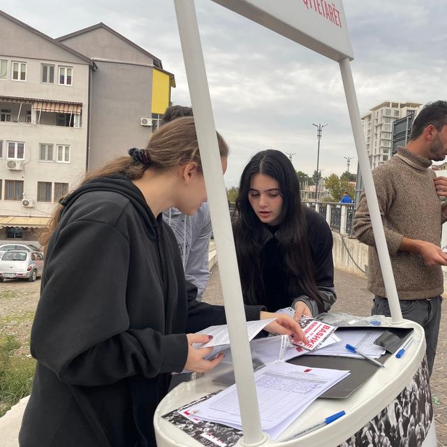 Youth Activism | Signatures for the cause of the Minimum Vital Income