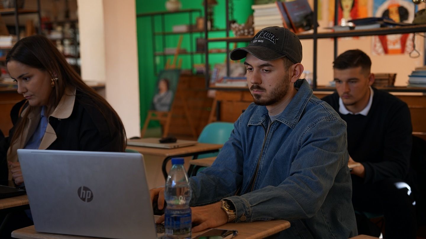 Web & Graphic Design Course - Session | H.A.N.A Centre
