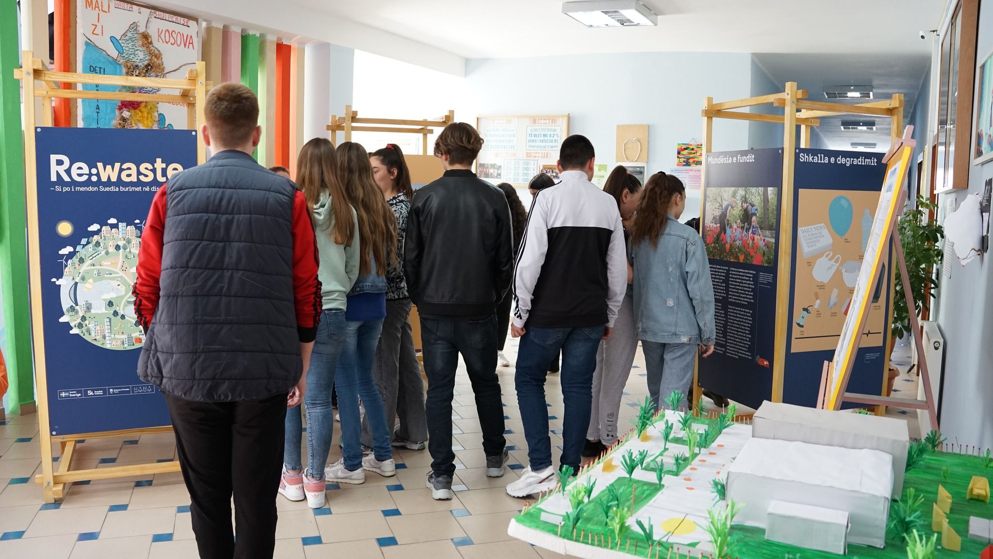 Re:waste on Tour - Gjergj Fishta School