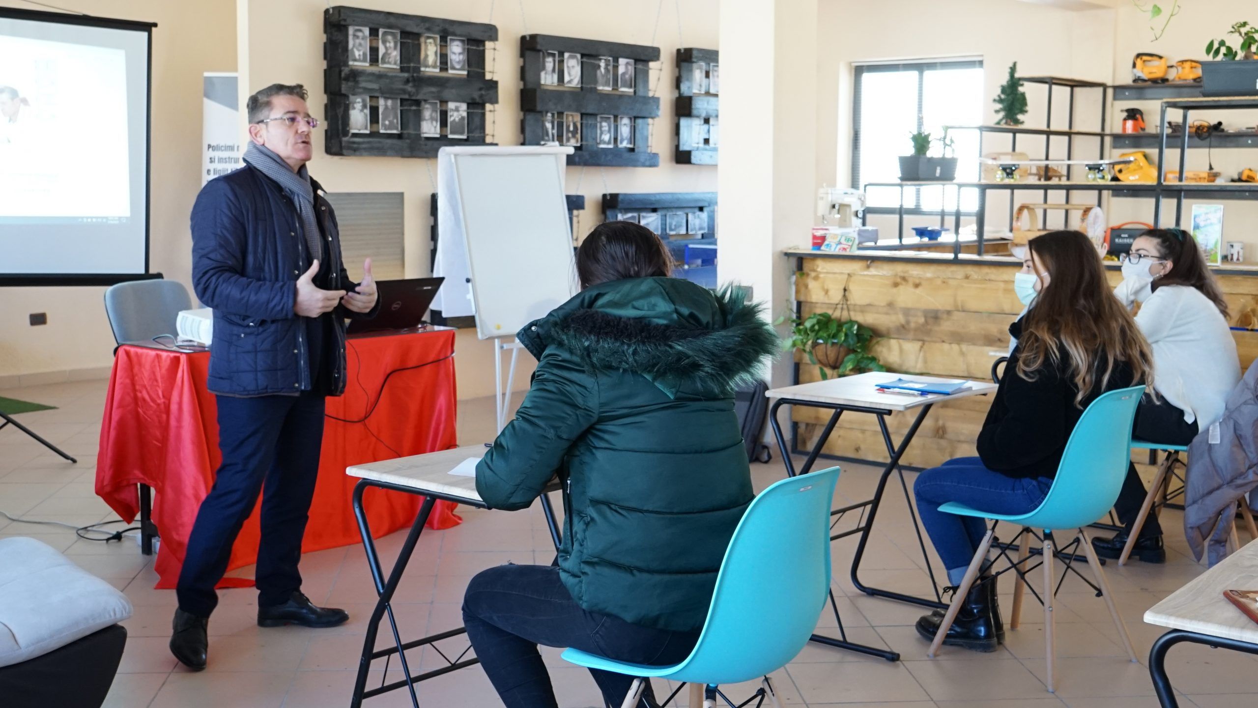 Lecture 3, winter school ‘Introduction to Politics & European Integration’ - Politics & Media