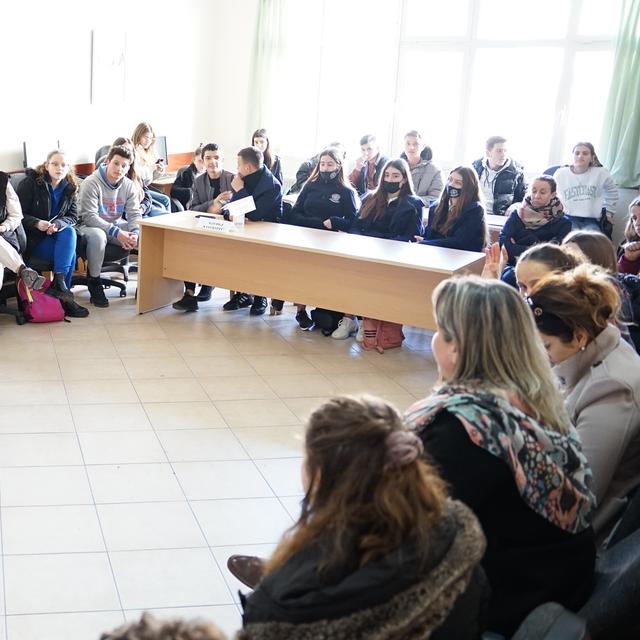 Lesson 7 | “Debating like a European” | Political Tolerance | Lecturer – Mentor Kikia