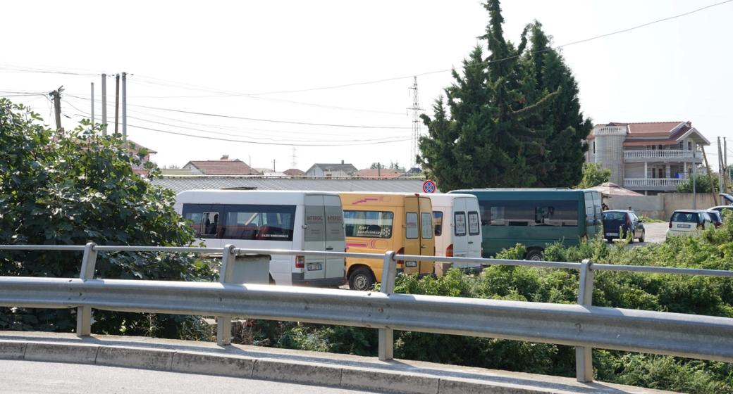 Qarku i Lezhës: Problemet infrastrukturore, transporti publik dhe ndikimi i tyre në mirëqenien shoqërore