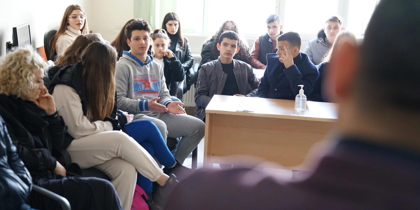 Lesson 7 | “Debating like a European” | Political Tolerance | Lecturer – Mentor Kikia