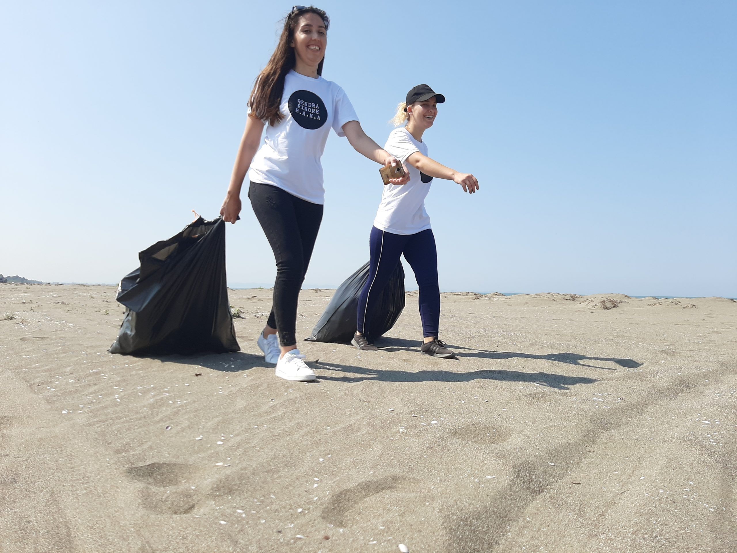 Cleaning campaign on the Kune-Vain coast