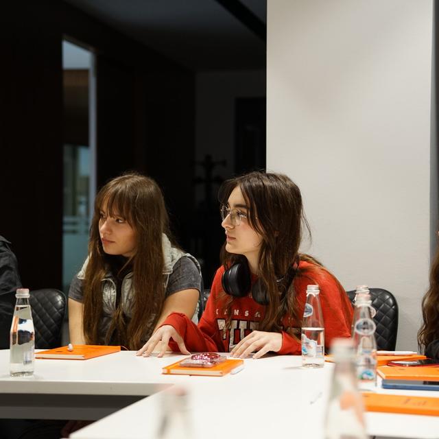 Youth of H.A.N.A and Arka (Shkoder) study visit with the EU Delegation