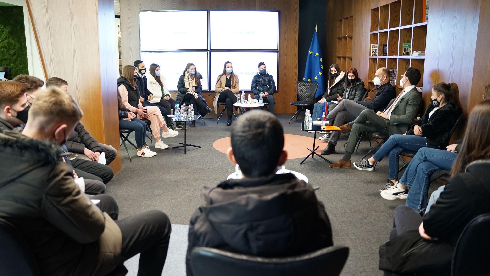 Policy-making in Albania| Analysis, Disscusions