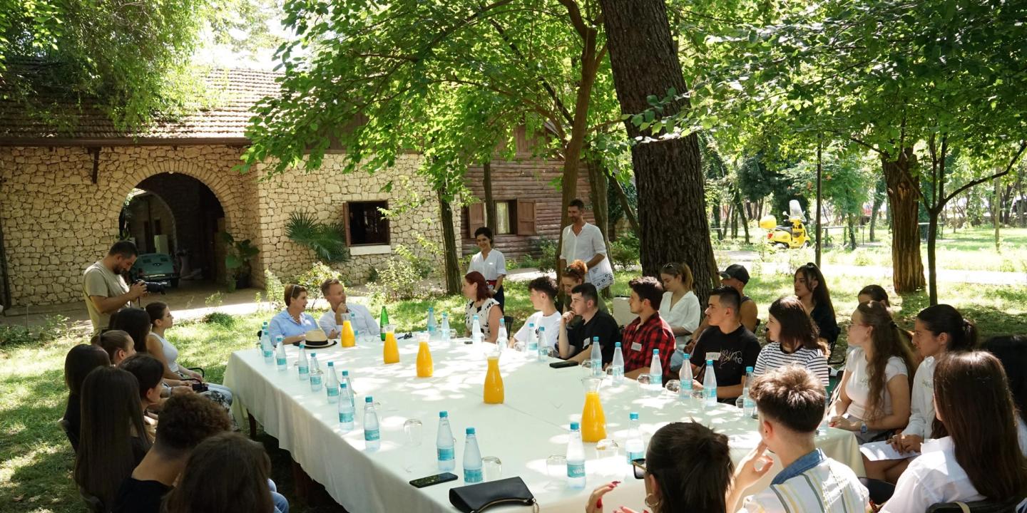 Study Visit - EU Ambassador to Albania meets the youth of H.A.N.A - The Winter School "Integration in the EU and the Role of Youth in this Process" - 5th Edition