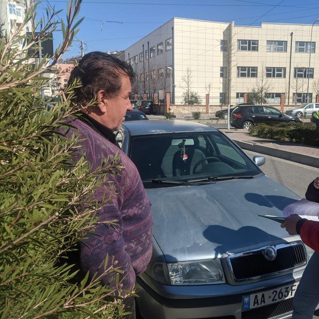 A questionniare conducted around Lezha| Recycling of plastic
