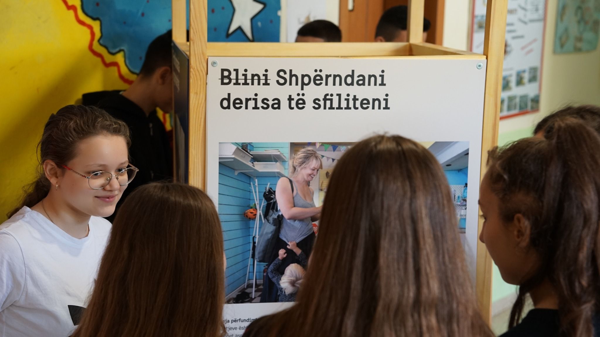 Re:waste on Tour – "Kosova" School