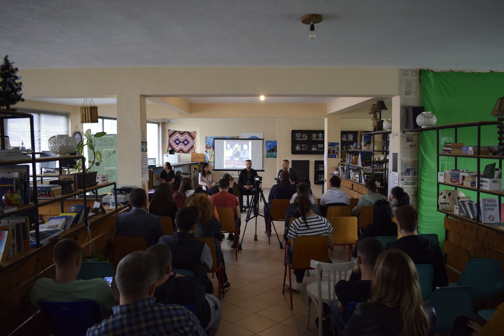 "Përballë" initiative - Debate sessions with the Municipal Council Candidates