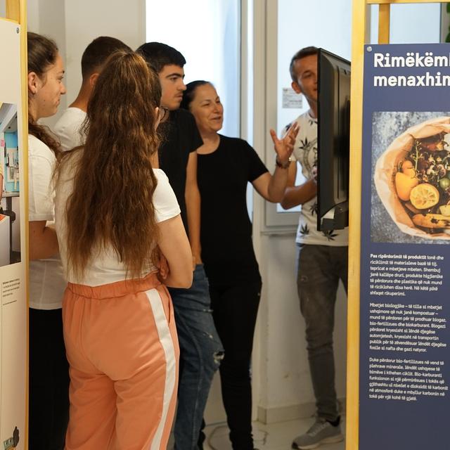 Re:waste on Tour – “Ishull-Lezha” School