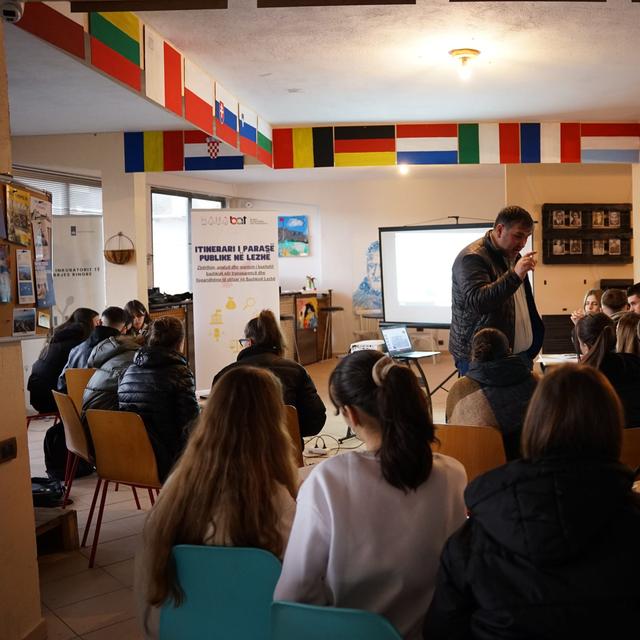 Itinerary of the Public Money – Youth Reports – Newsroom Club #4