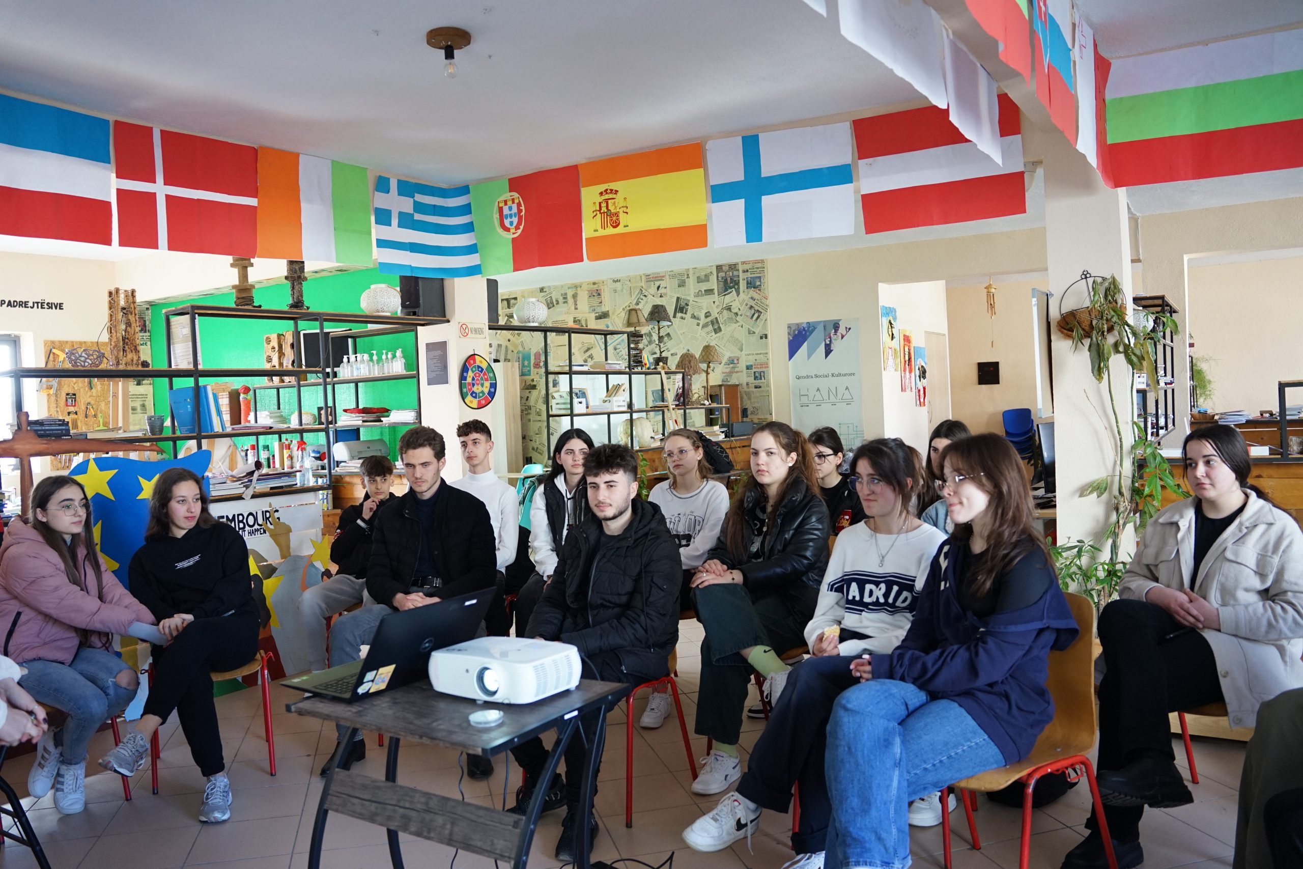 Lecture #1 – History of the EU and its institutions – Lecturer Nirvana Deliu – The Winter School “Integration in the EU and the Role of Youth in this Process” – 5th Edition